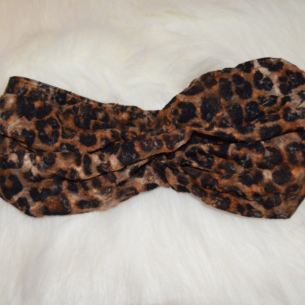 💥5/25 Express Leopard Strapless Lace Baundea Bra